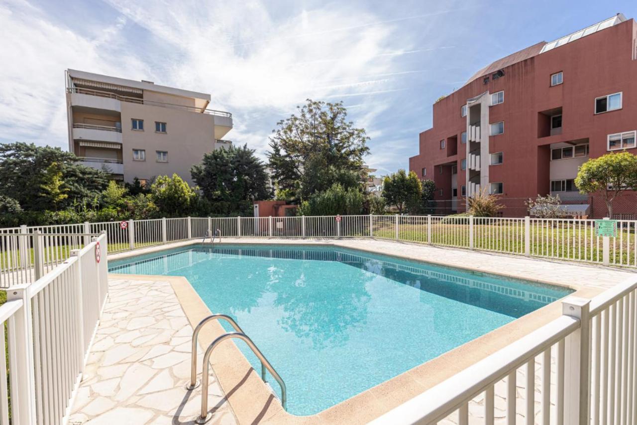 Ferienwohnung Pretty Studio Swimming Pool And Sea Cagnes-sur-Mer Exterior foto